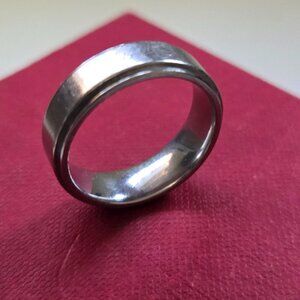 Men's Titanium Ring, 8mm, size 10.5